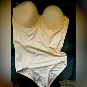 Flexees shapewear beige 38B